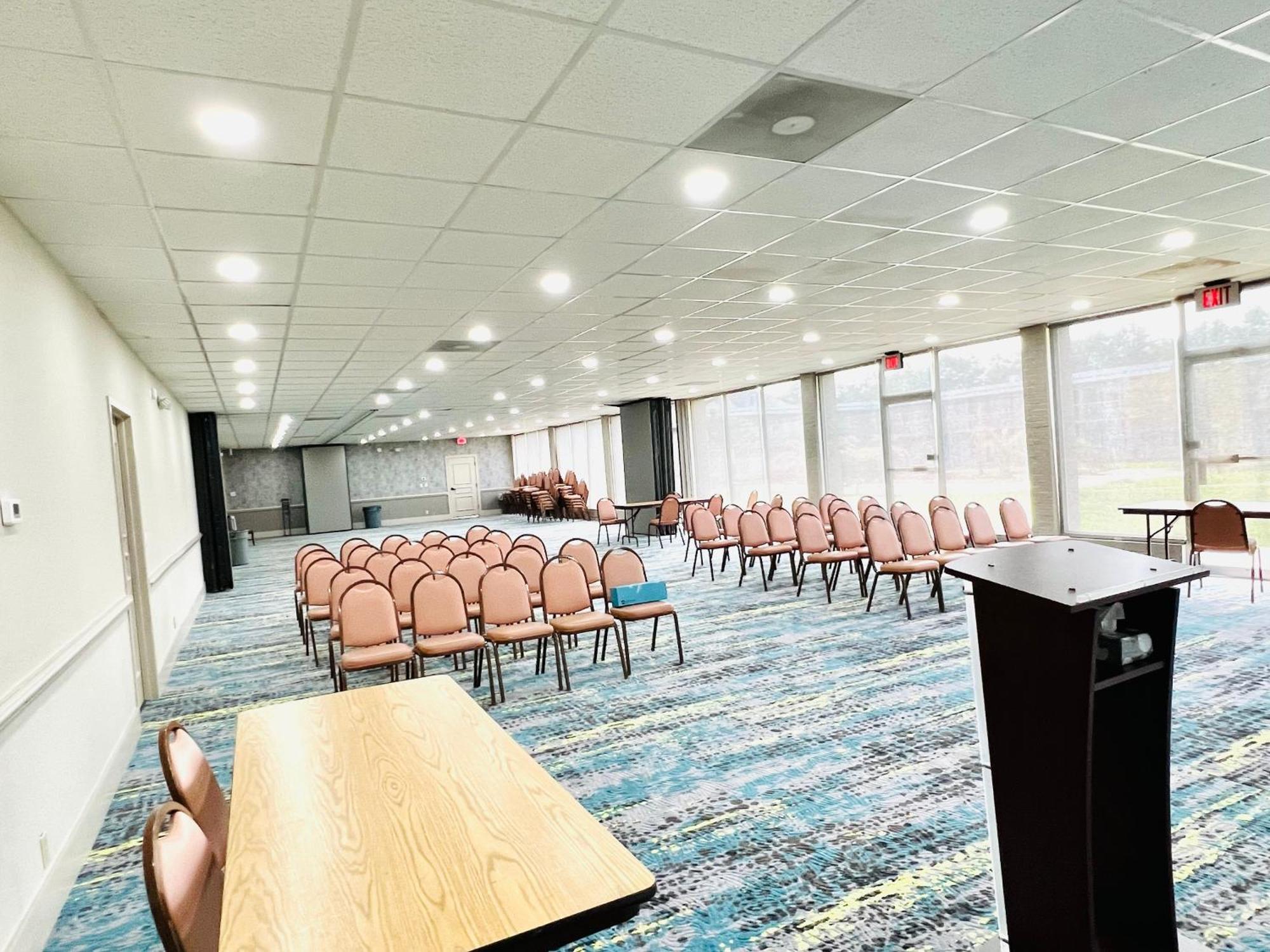 Quality Inn & Suites Mcdonough South I-75 Экстерьер фото